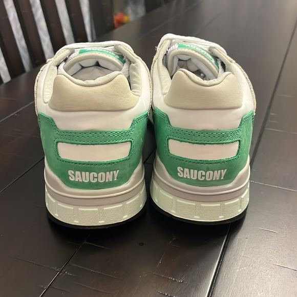 Saucony Shadow 5000 shoes sneakers new S70667-1 men’s sizes green white grey - Picture 7 of 12